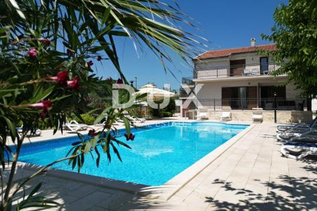 ZADAR, POLÍČNIK - Beautiful villa with swimming pool and playground