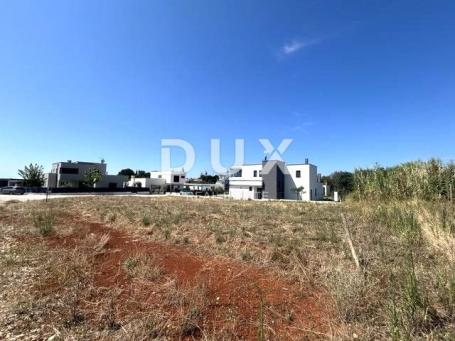 ISTRIA, KAŠTELIR - Building land in an excellent location