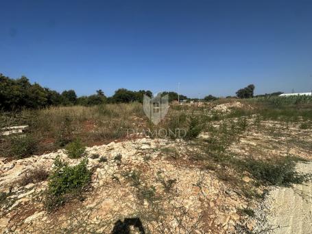 Land Pula, 1.793m2