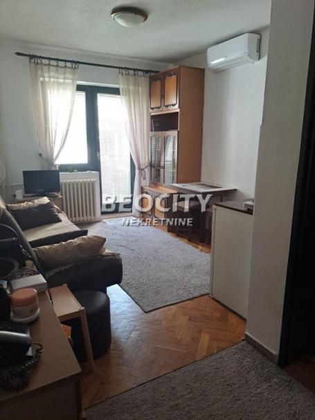 Novi Sad, Centar, Šafarikova, 0. 5, 20m2, 230EUR