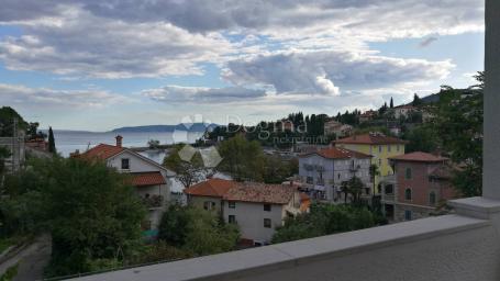 IKA, kuća sa predivnim pogledom na more