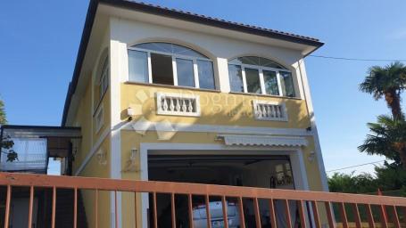 House Ičići, Opatija - Okolica, 357m2