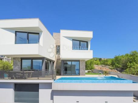 House Kostrena, 330m2