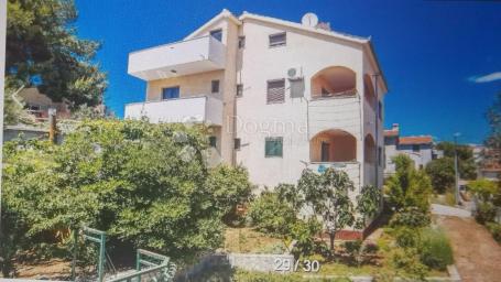 House Okrug Gornji, Okrug, 333,71m2