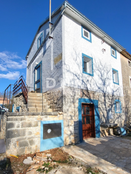 ISTRIA, VIŠNJAN - Nice stone house with a view of the sea