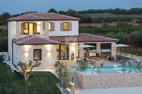 Istra, Poreč, Rustic villa with pool and seaview!