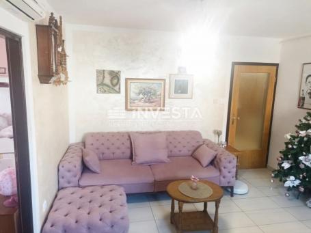 Pula, Nova Veruda, apartment on the 2nd floor, 2 bedrooms + living room, near the sea