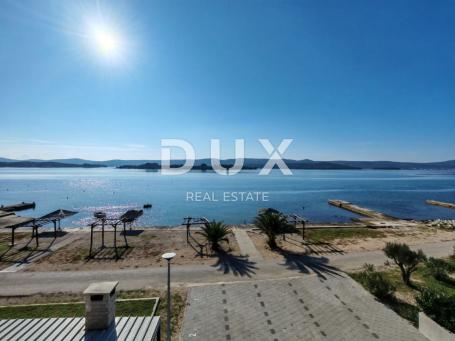 ZADAR, TURANJ - First row to the sea! Sea view! Attractive studio apartment in Turnje!