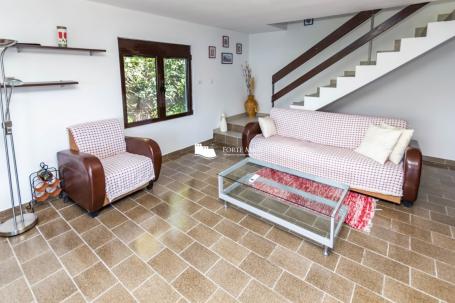 House for sale in Herceg Novi, Njivice area