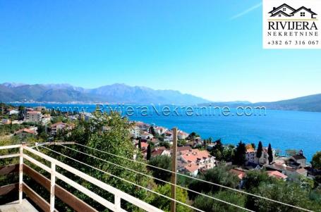 House with a great sea view Djenovic Herceg Novi