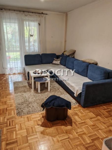 Novi Beograd, Bežanijska kosa 2, Ljubinke Bobić , 2. 5, 64m2, 158000EUR