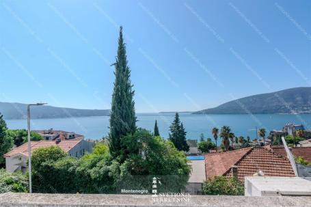 Dvosoban stan sa pogledom na more – Savina, Herceg Novi