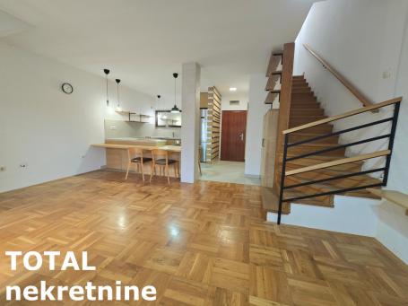 4 Četvorosoban stan NOVI SAD, 149500€