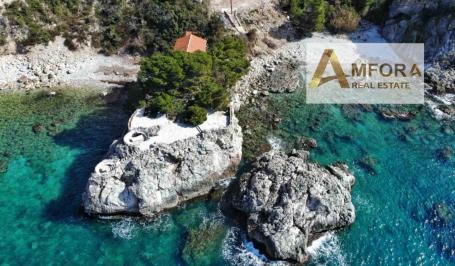 Mali raj na Mediteranu! Vila iz 14 vijeka sa svojim poluostrvom!
