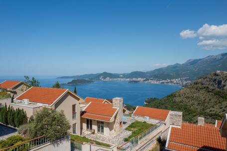 Ekskluzivne Vile sa Bazenom i Panoramskim Pogledom u kompleksu 'Carsko Selo', Blizikuće – (Vila 15)