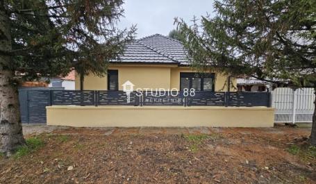 Prodaja, Kuća, 744