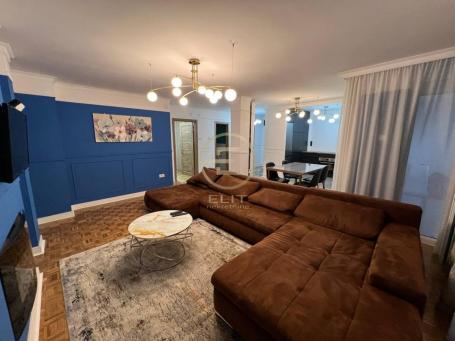 Odličan 3. 5 Porodičan Renoviran Stan Sajam