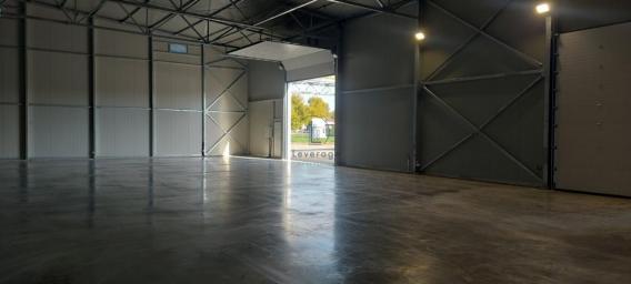 Magacin, Batajnički drum, 1. 500 m2