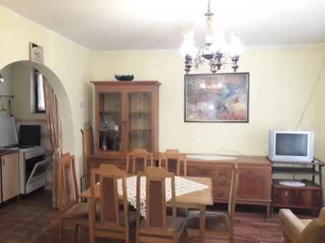 Kuća u Sremskoj Kamenici 