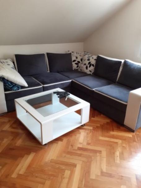 CUKARICA BANOVO BRDO 280m2 , 4T ,600000e