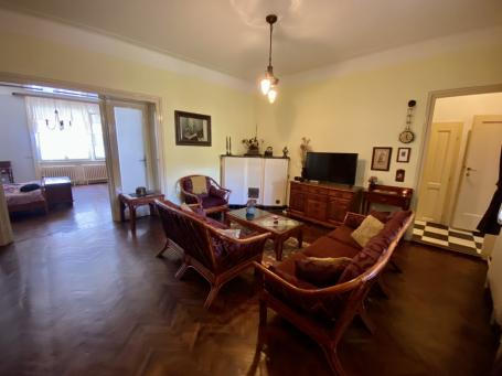 CENTAR, 124 m2, Trosoban, Salonski