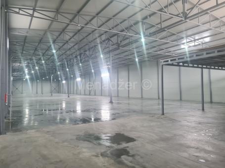 Zemun, Batajnica, Hala 2. 900m2