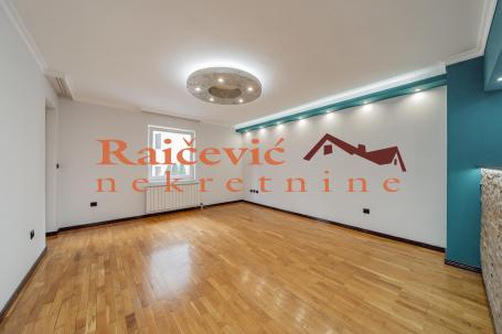 VOZDOVAC AUTOKOMANDA 56m2 , T , 165000e