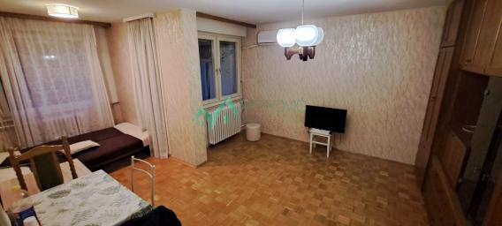Izdavanje, Stan, 52m2 , Liman 4