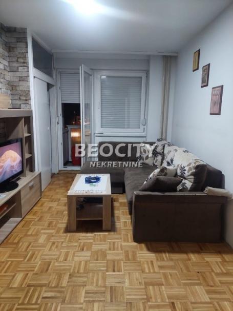 Novi Sad, Bulevar Oslobođenja, Bulevar oslobođenja, 1. 5, 49m2, 450EUR