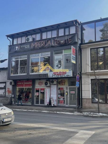 Lokal u centru za izdavanje, fenomenalna lokacija
