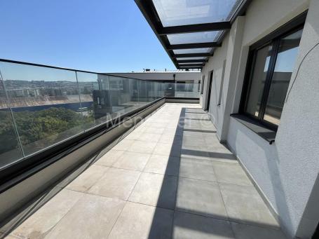 Trošarina, ekskluzivna novogradnja 183m2 penthaus