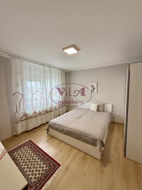 Novi Sad, Grbavica, Odlican renoviran trosoban stan