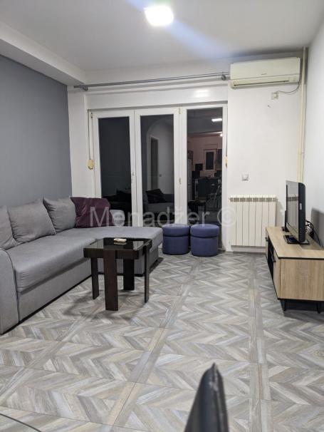 Đeram, 3. 0 67m2, 1/5, garaža, upis u toku