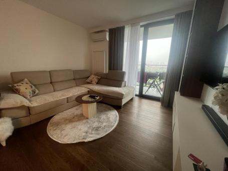 Lux jednoiposoban stan u kompleksu Planet Residence
