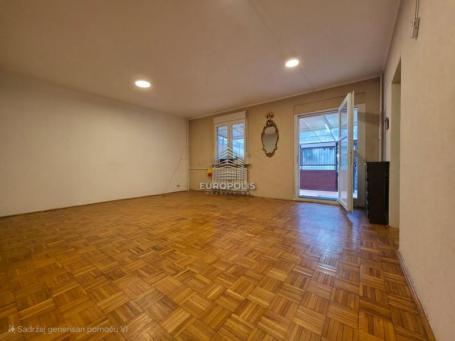 Prodaja-troiposoban, dvorište, Bežanijska kosa 2 ID#6132