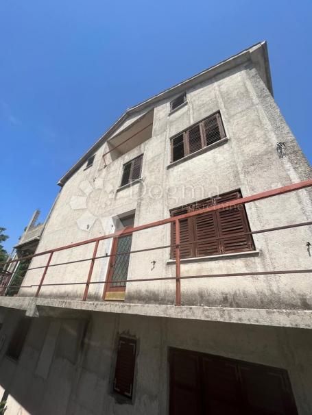 Zamet, obiteljska kuća na 4 etaže