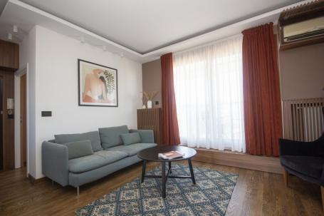 Bajlonijeva pijaca, 40m2, lux, penthouse
