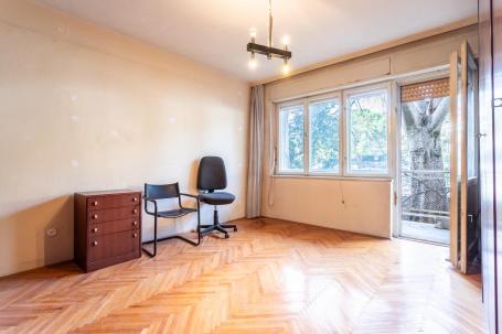 Split, Lučac, dvosoban stan na odličnoj lokaciji