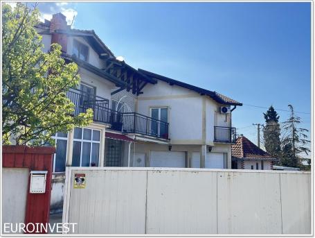 Dve zasebne jedinice, garaža, letnjikovac, 8 ari ID#1728