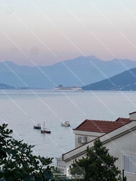Apartman sa pogledom na more – Njivice, Herceg Novi