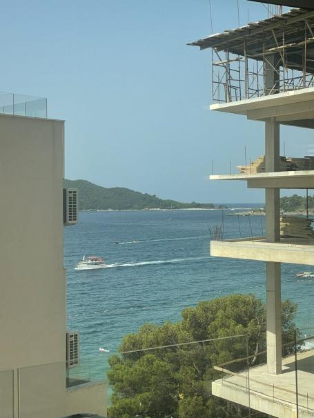 Budva  265.000 € Garsonjera Prodaja