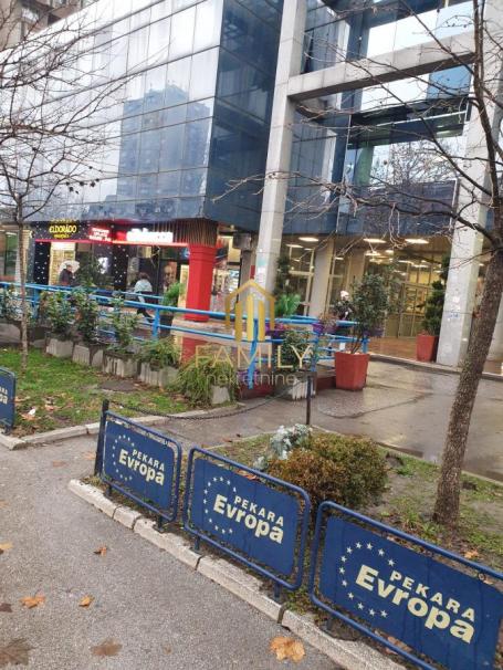 Poslovni prostor od 28 m² na odličnoj lokaciji - Bulevar oslobođenja, Novi Sad