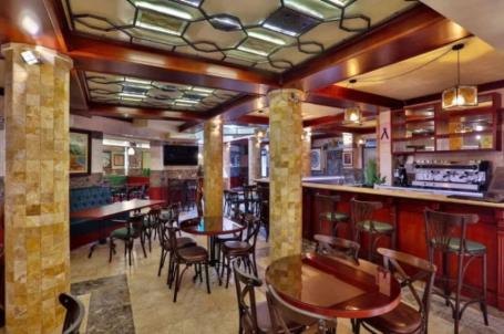Kompletno Opremljen Restoran 490m² sa Dve Terase – Rozino, Budva