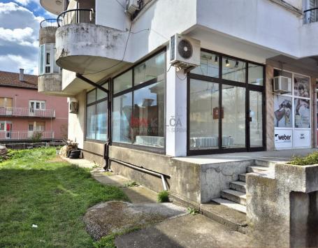 Iznajmljuje se lokal u zgradi Karingtonka kod Koštane
