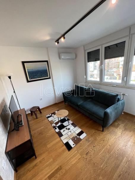 NOVI SAD - TELEP - 27. 00 m2