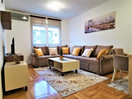 Jednosoban namješten stan, 45m2, Tuški put, Podgorica