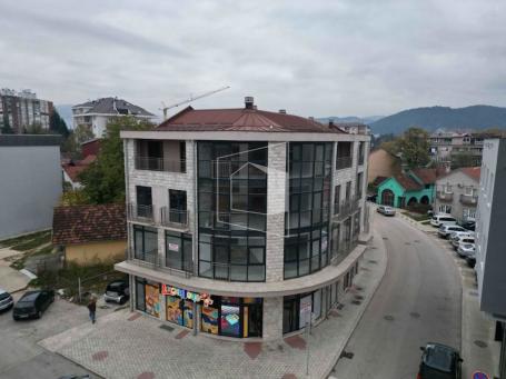 Poslovni prostor, 52m2, Centar, Nikšić