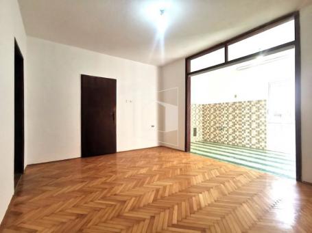 Poslovni prostor, 60m2, Stari aerodrom, Podgorica