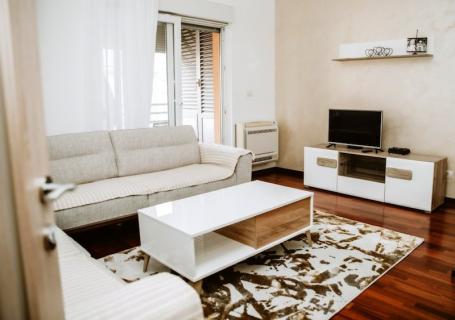 Dvosoban namješten stan, 65m2, City kvart, Podgorica