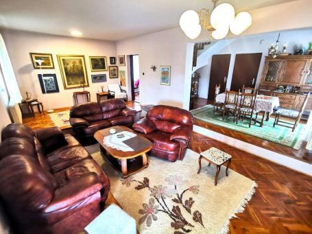 Namještena kuća, 160m2, Masline, Podgorica